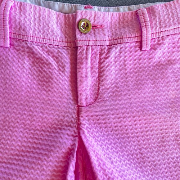 Lilly Pulitzer. Callahan shorts size 6. Color Pink - Picture 2 of 11